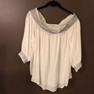 Cold shoulder top